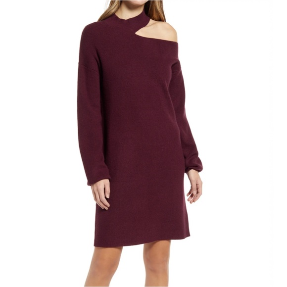 Halogen Dresses & Skirts - Halogen Burgundy Cutout Shoulder Sweater Dress - Size Small | Mock Neck,  L/S